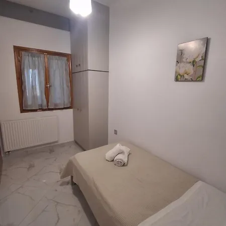 Manolas Sunset View Апартаменты