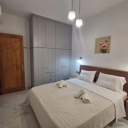 Апартаменты Manolas Sunset View *