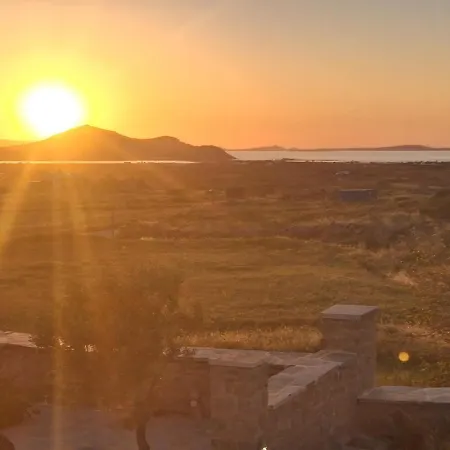 Апартаменты Manolas Sunset View Glinado Naxos